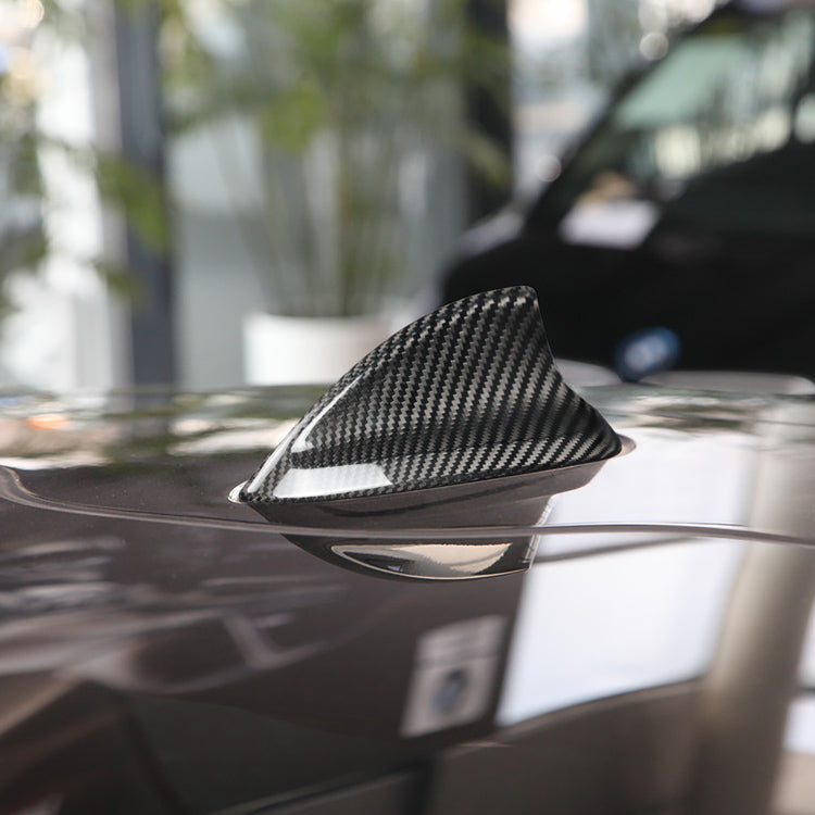BMW 1 Series carbon fiber roof antenna cover – Jonparts