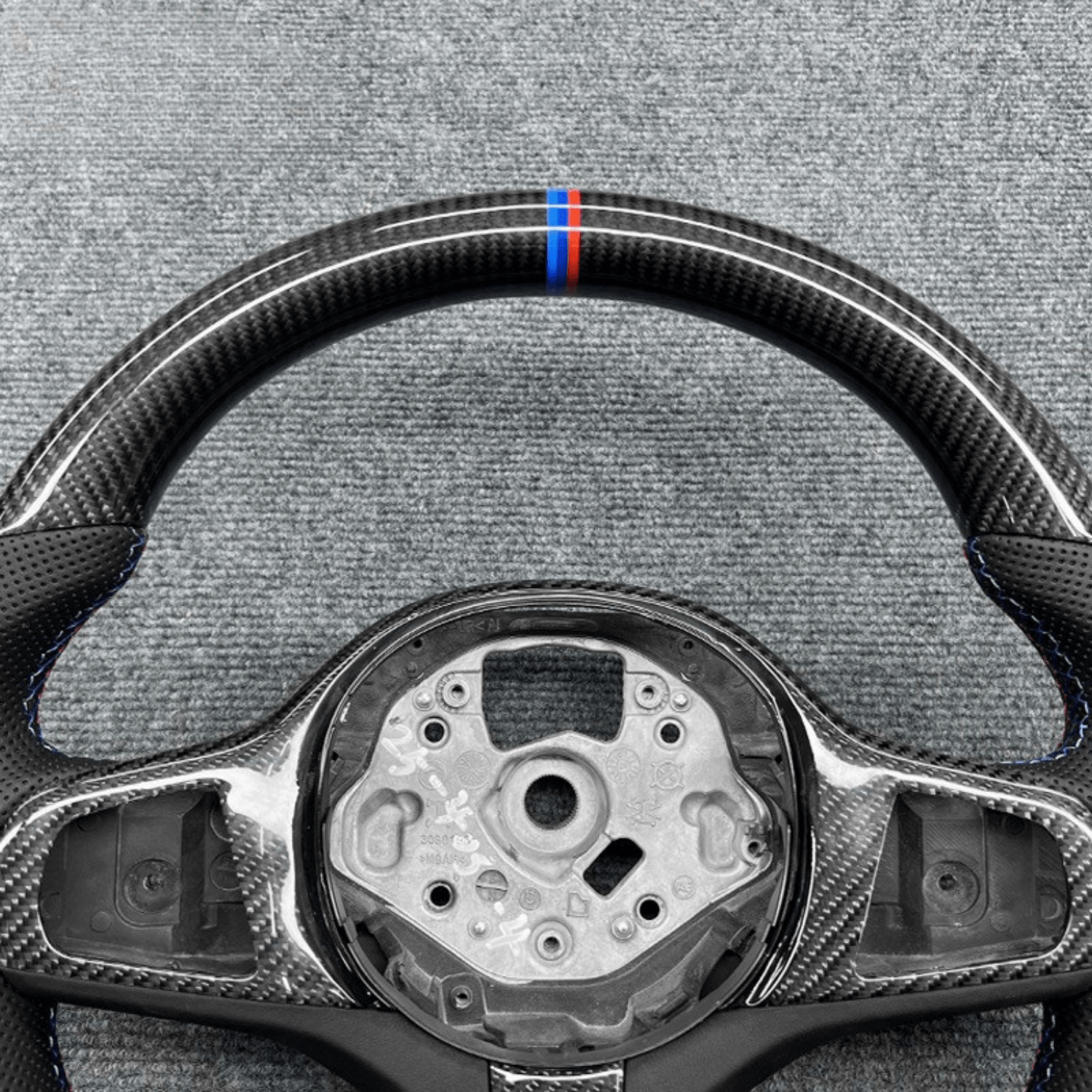 BMW STEERING WHEEL | G SERIES | FLAT BOTTOM | CARBON FIBER - Jonparts