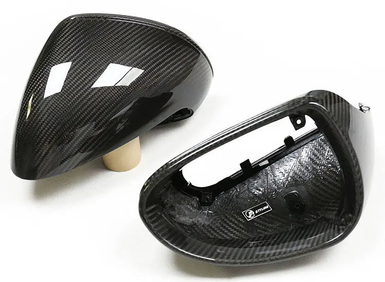 Porsche dry carbon mirror caps, close-up of the weave