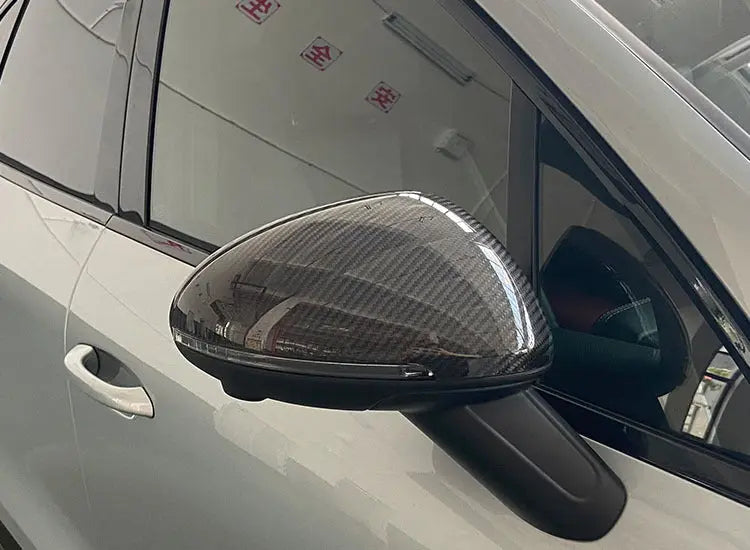 Porsche dry carbon mirror caps, close-up of the weave, view 3